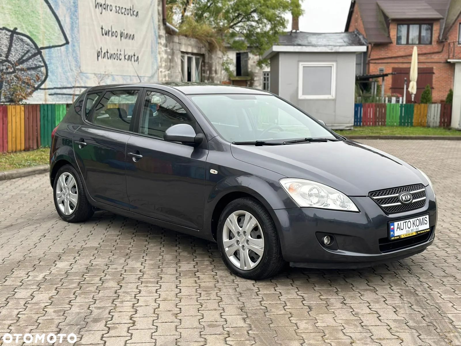 Kia Ceed - 1