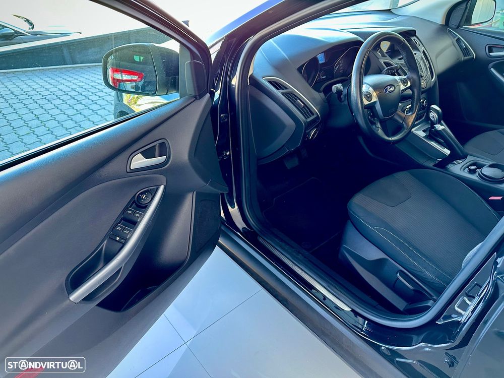 Ford Focus 2.0 TDCi Titanium PowerShift - 10
