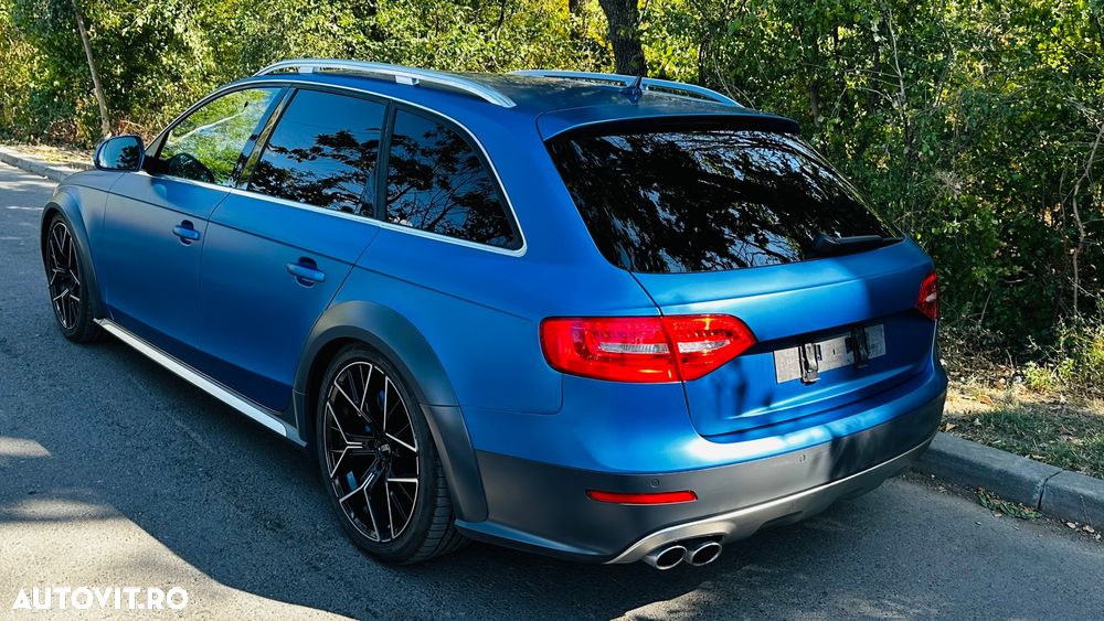 Audi A4 Allroad quattro 2.0 TDI S tronic - 4