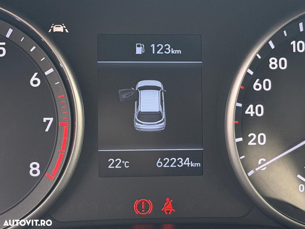 Hyundai i30 1.5 110CP 5DR M/T Comfort - 28