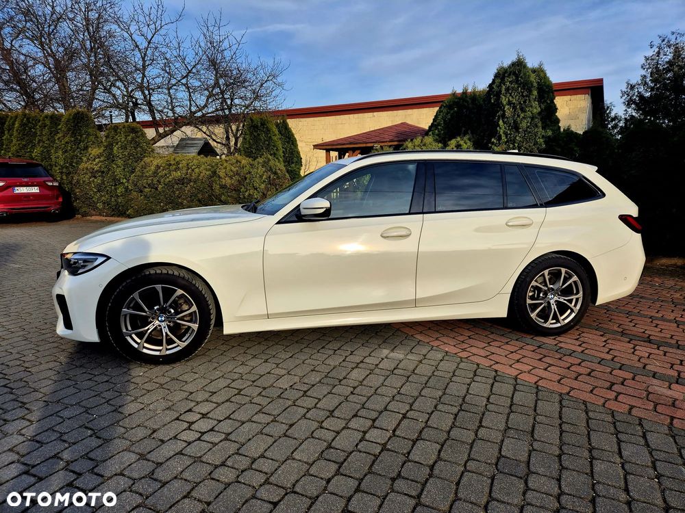 BMW Seria 3 318i Sport Line - 14