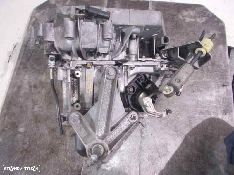 CAIXA VELOCIDADES RENAULT SCÉNIC II 2004 - 4