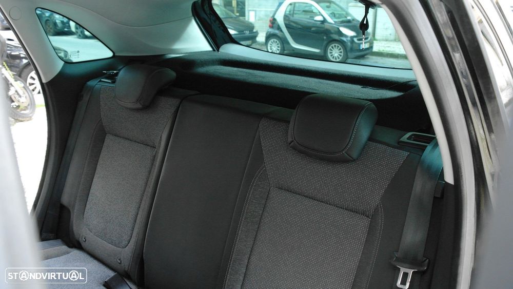 Opel Crossland 1.2 T Edition - 17