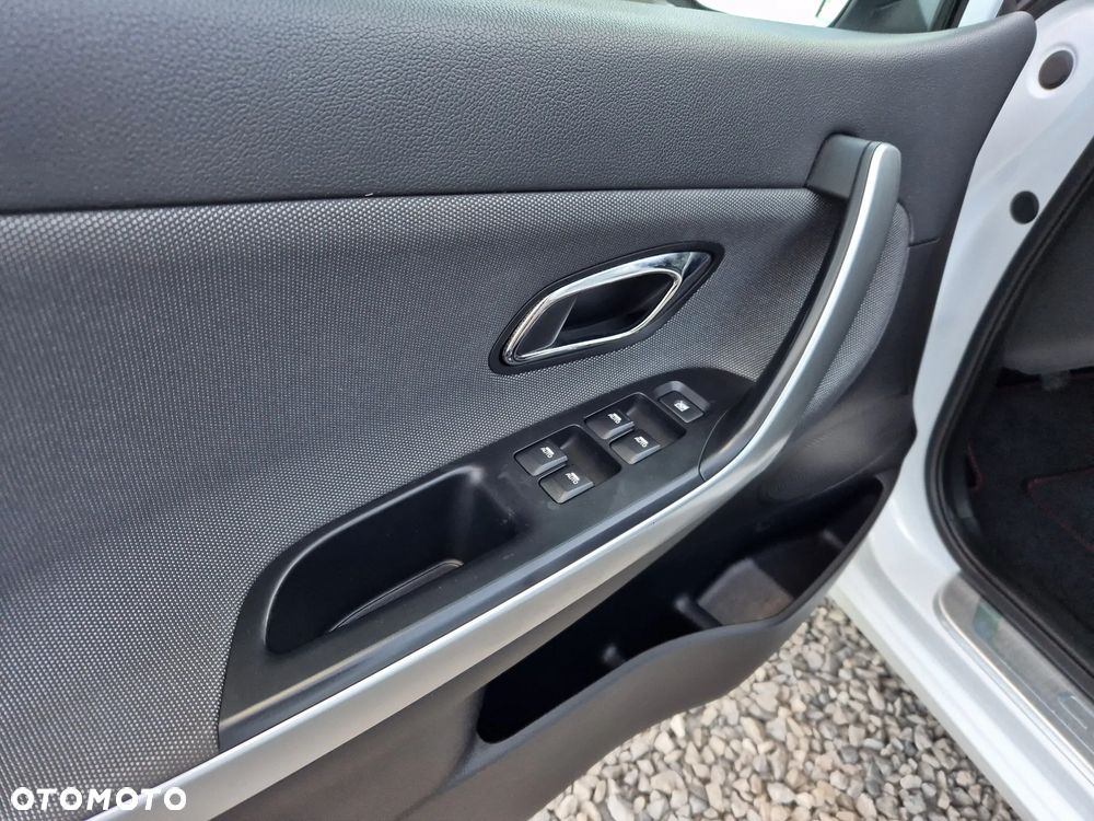 Kia Ceed 1.6 GDI Fifa World Cup Edition - 23
