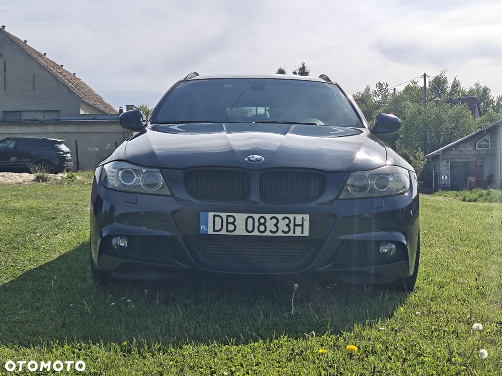 BMW Seria 3 320d xDrive - 14