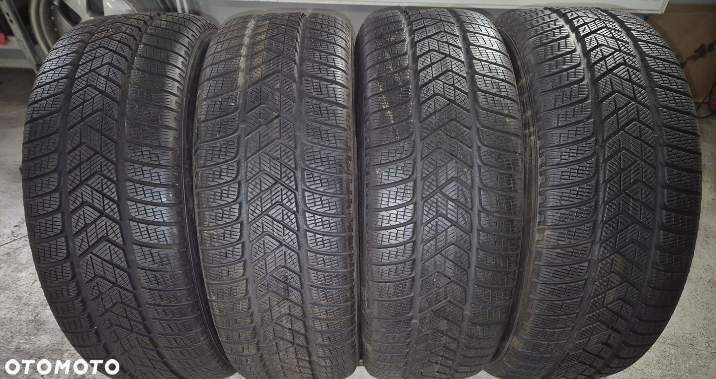235/60/18 235/60r18 Pirelli Scorpion Winter 103h MO - 1