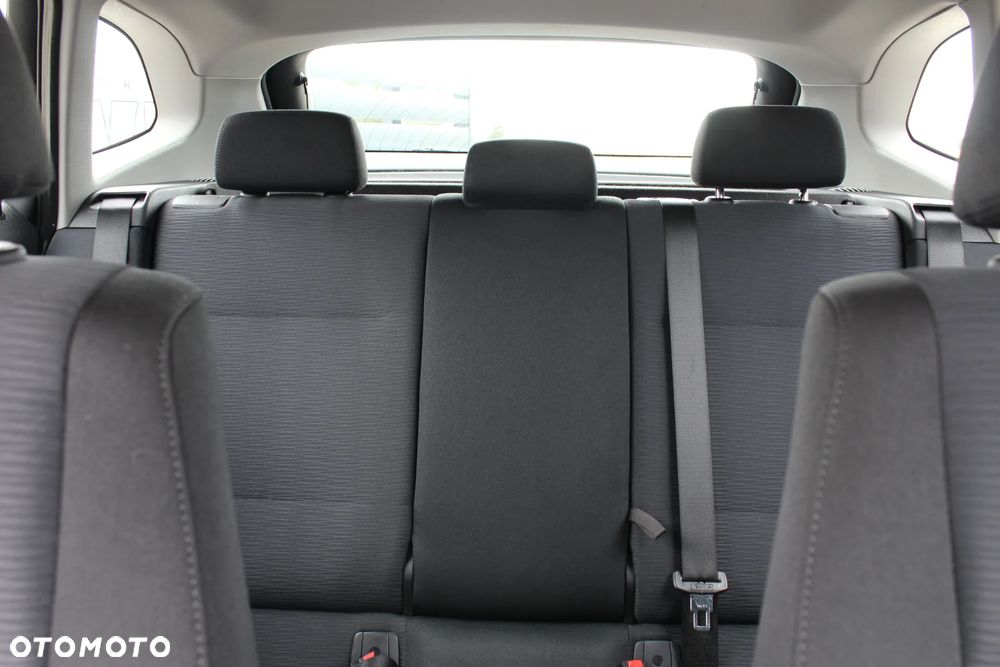 BMW X1 sDrive18i - 24