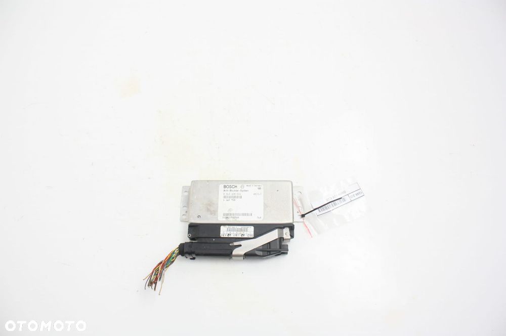 KOMPUTER ABS BMW 728 E38 - 1
