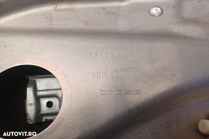 Macara geam fata dreapta electrica 981693-105 A2048200242 A2128205026 - 4