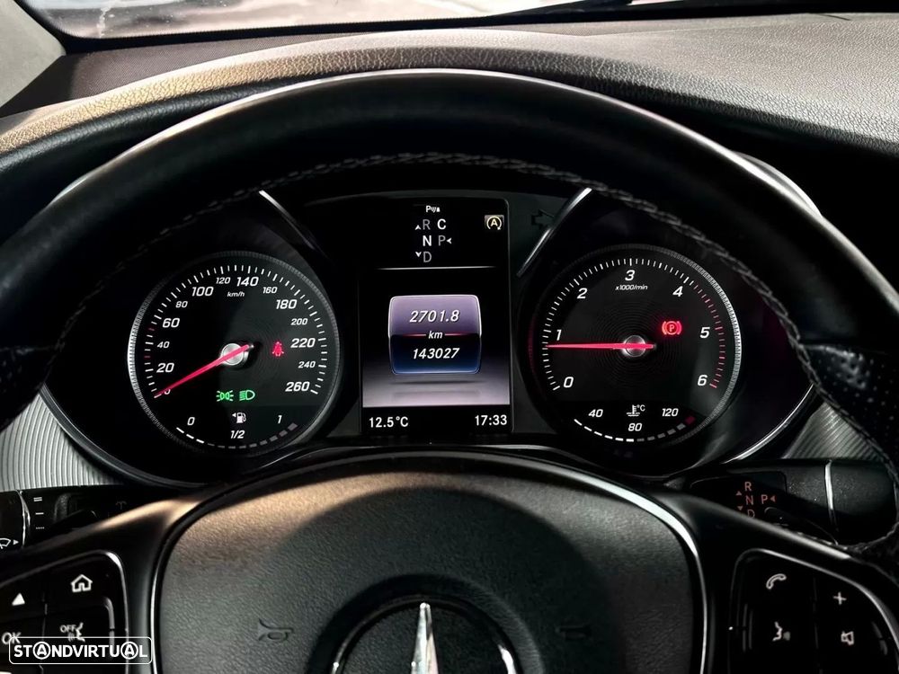 Mercedes-Benz V 250 d Longo Avantgarde - 29