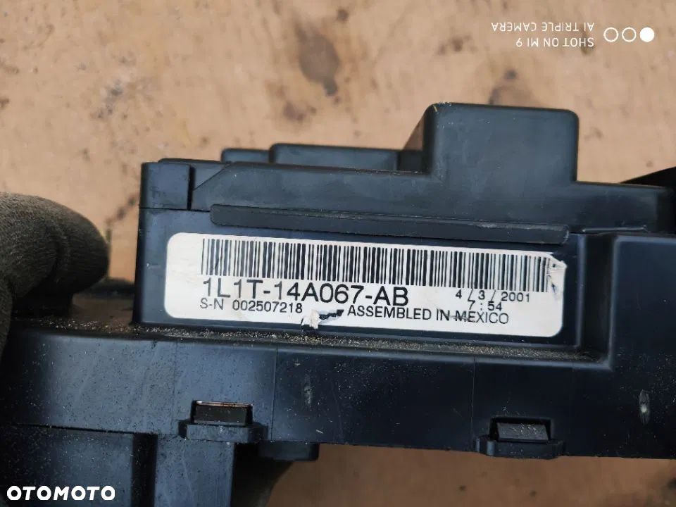 skrzynka bezpiecznikÓw lincoln navigator ford expedition - 7