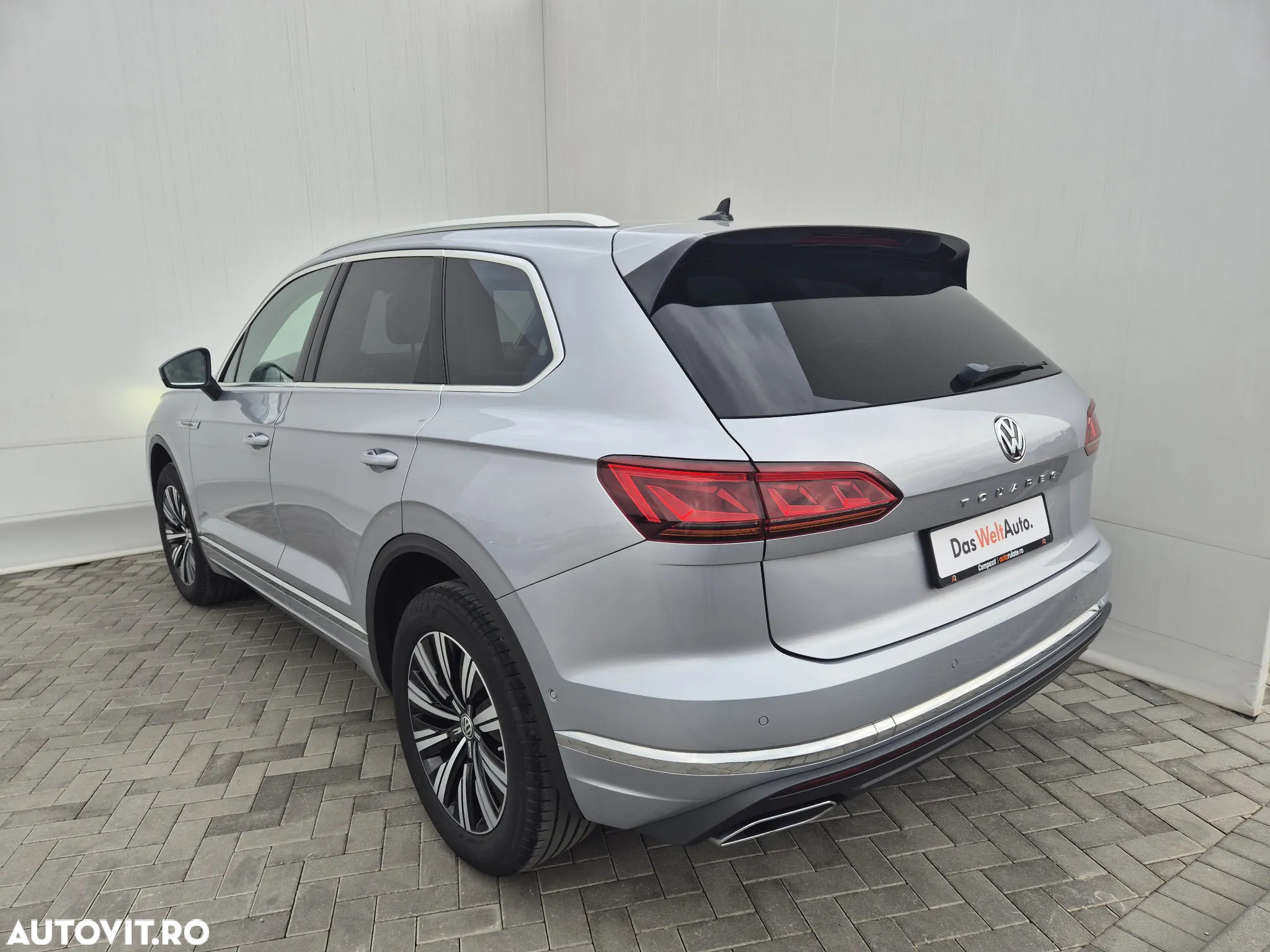 Volkswagen Touareg - 3