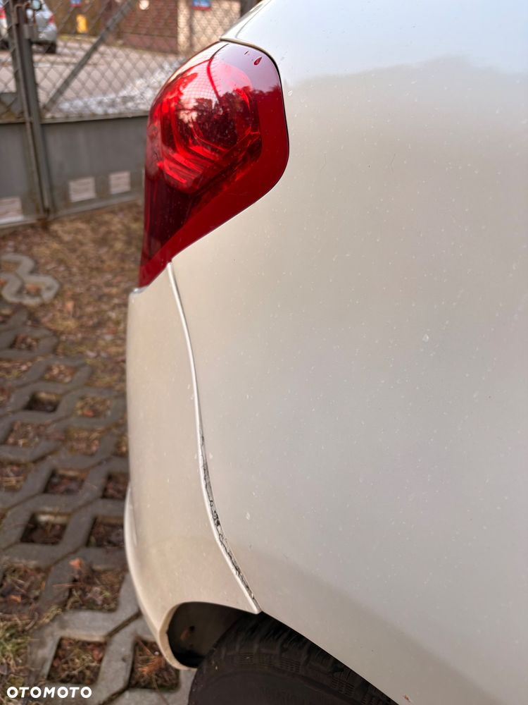 Citroën DS5 2.0 HDi Hybrid4 SoChic MCP - 18