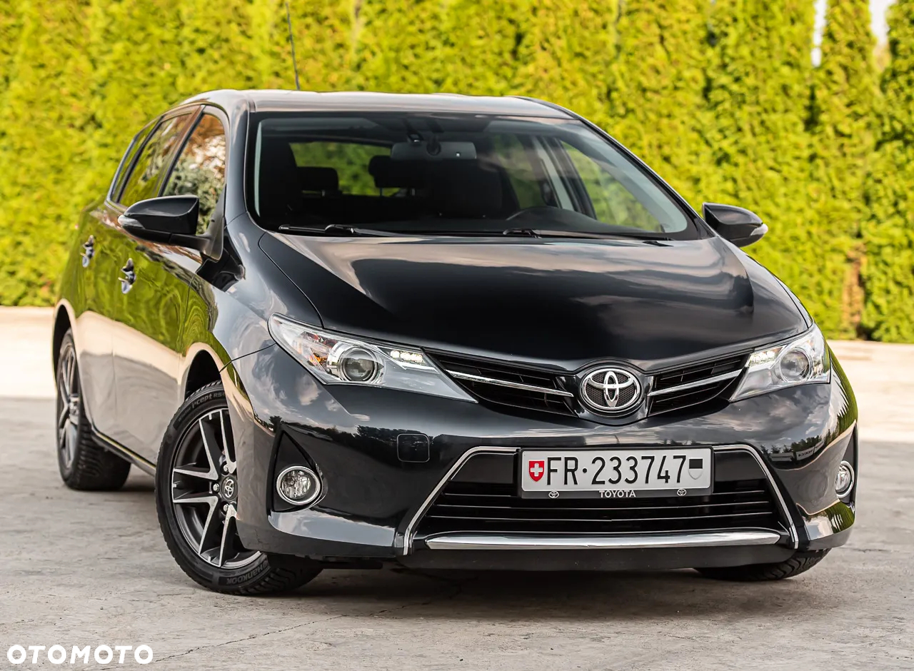 Toyota Auris 1.6 Premium Comfort - 3