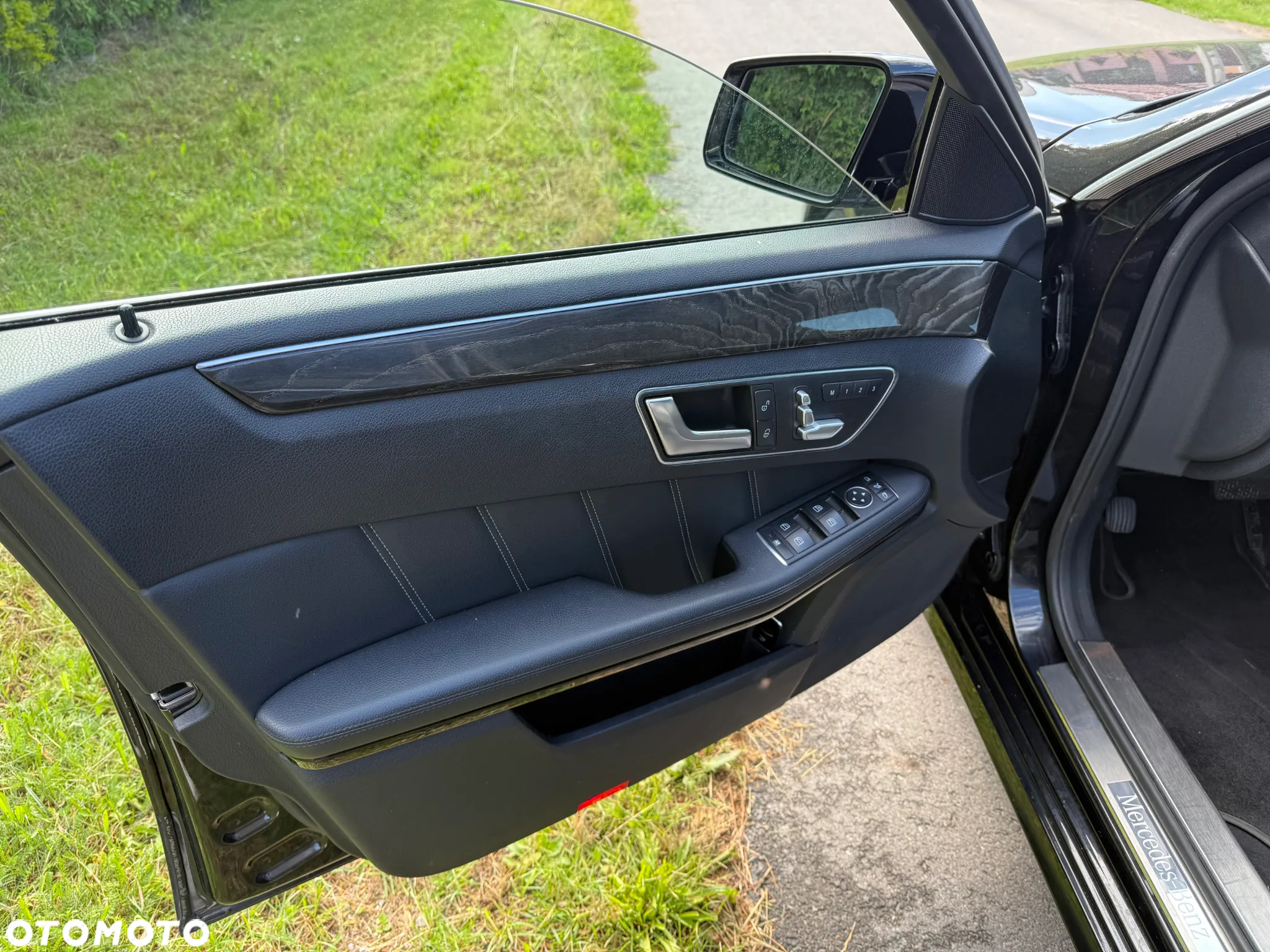 Mercedes-Benz Klasa E 300 BlueTec Hybrid - 6
