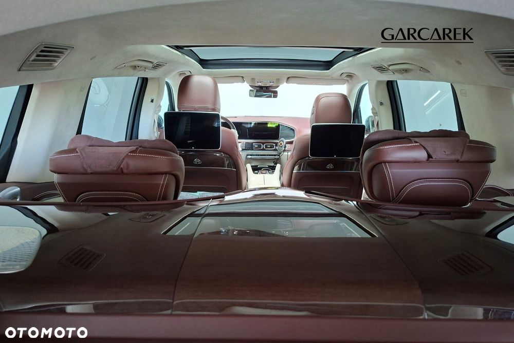 Mercedes-Benz GLS - 25