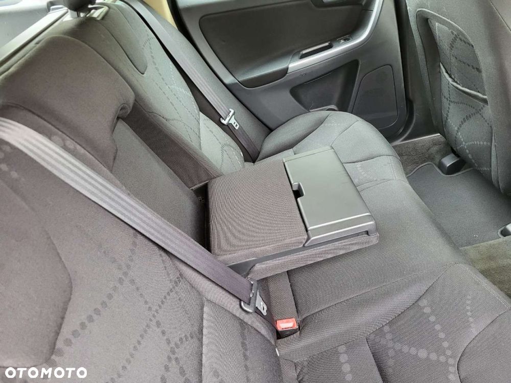Volvo XC 60 - 29