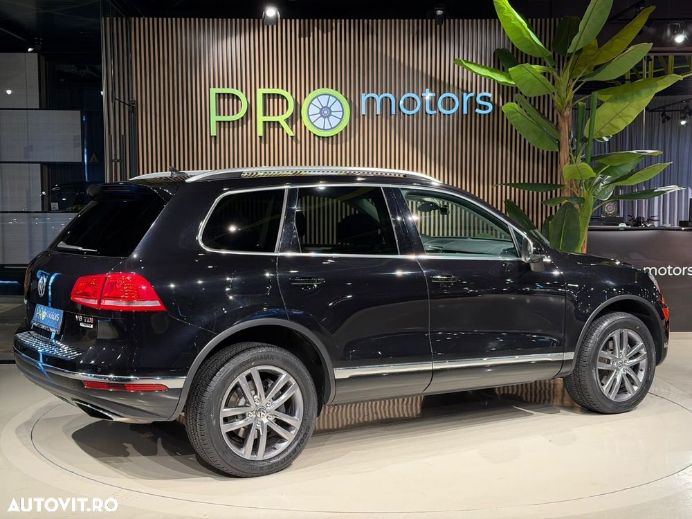 Volkswagen Touareg - 19