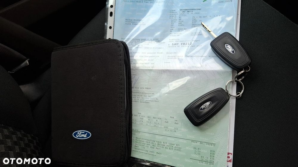 Ford TRANSIT CUSTOM - 24