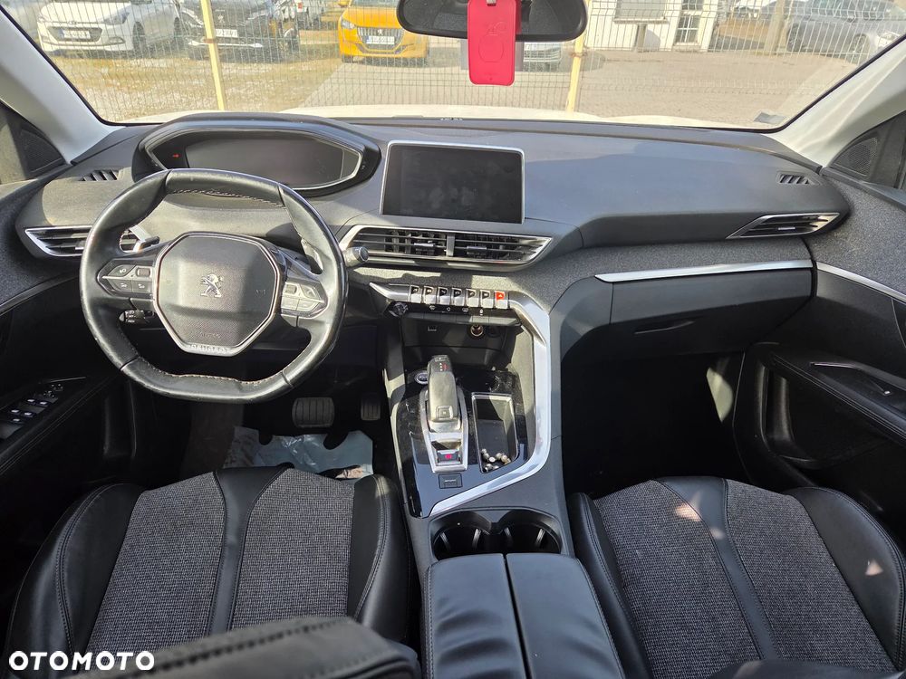 Peugeot 3008 BlueHDi 130 Stop & Start EAT8 Allure - 8