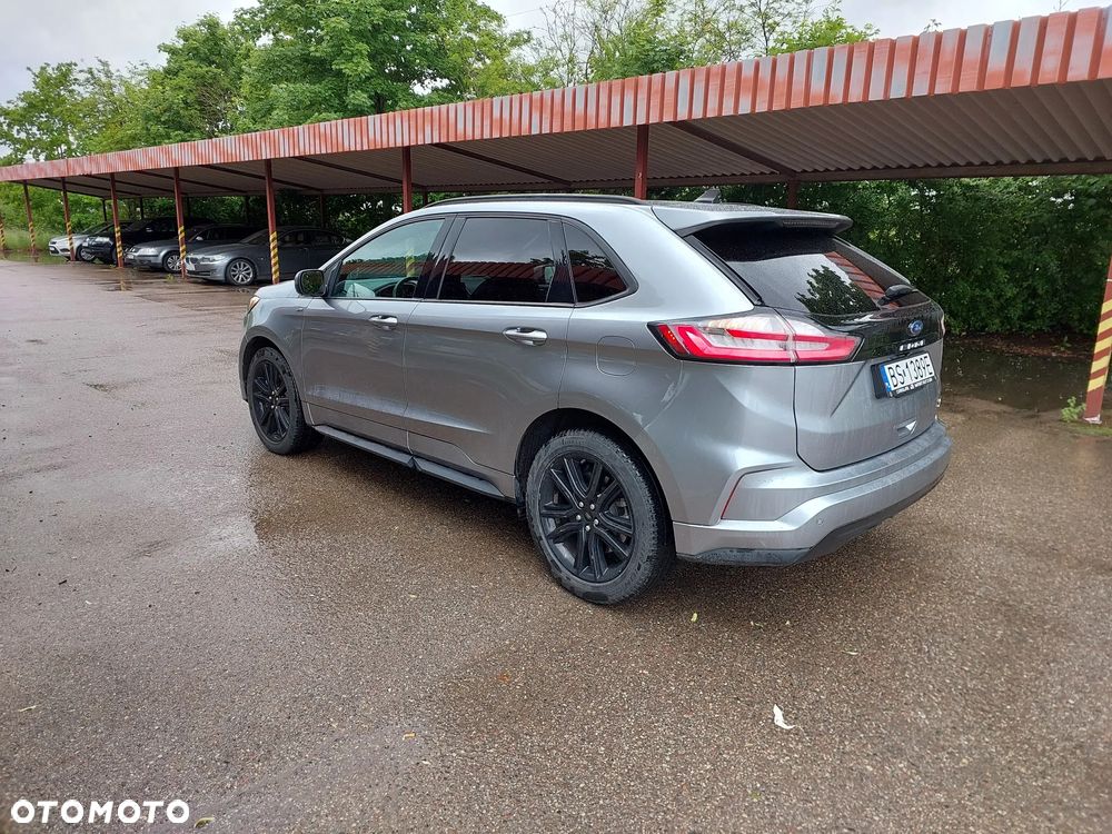 Ford Edge - 9