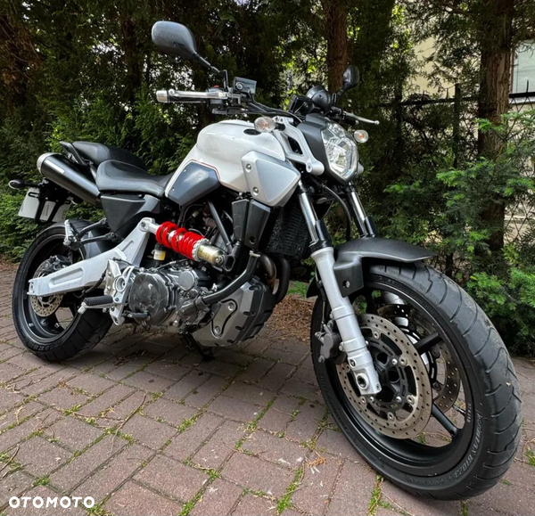Yamaha MT