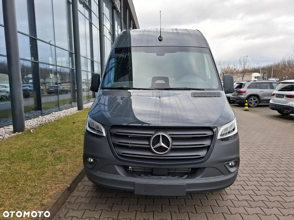 Mercedes-Benz Sprinter 319 CDI Furgon PRO długi 4325 mm L3H2 - 3
