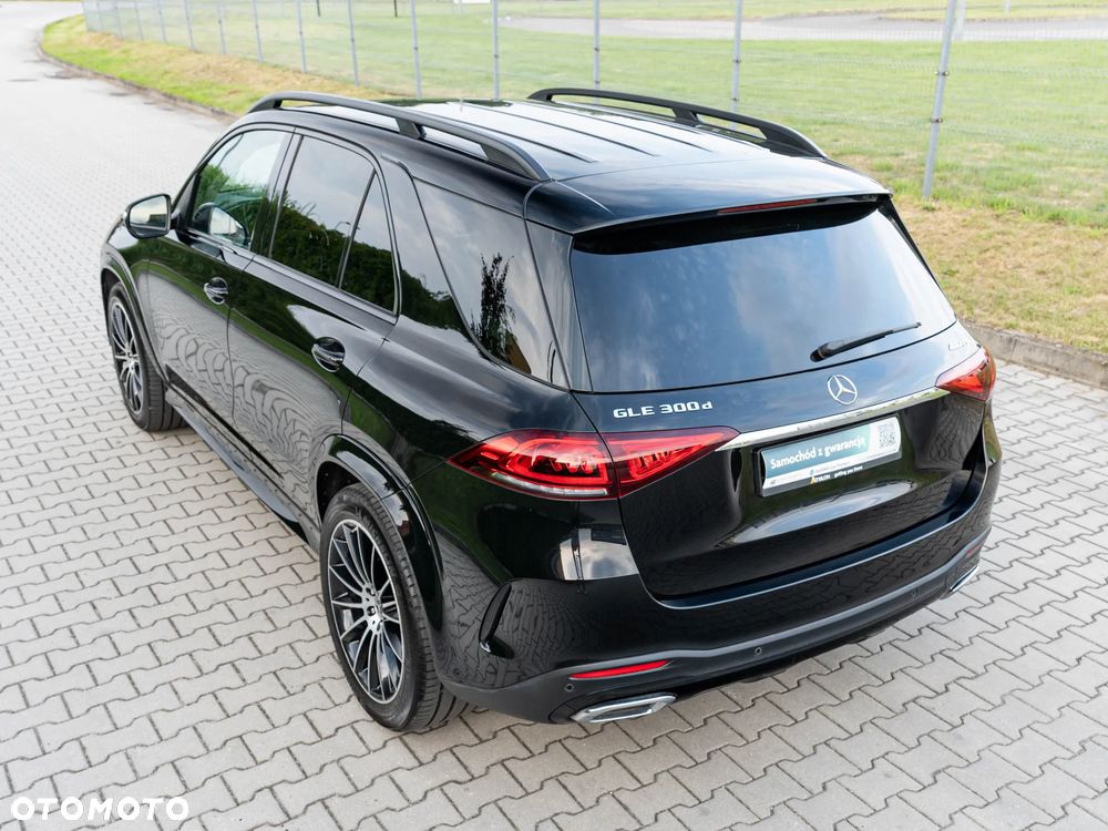 Mercedes-Benz GLE 300 d 4Matic 9G-TRONIC AMG Line - 12