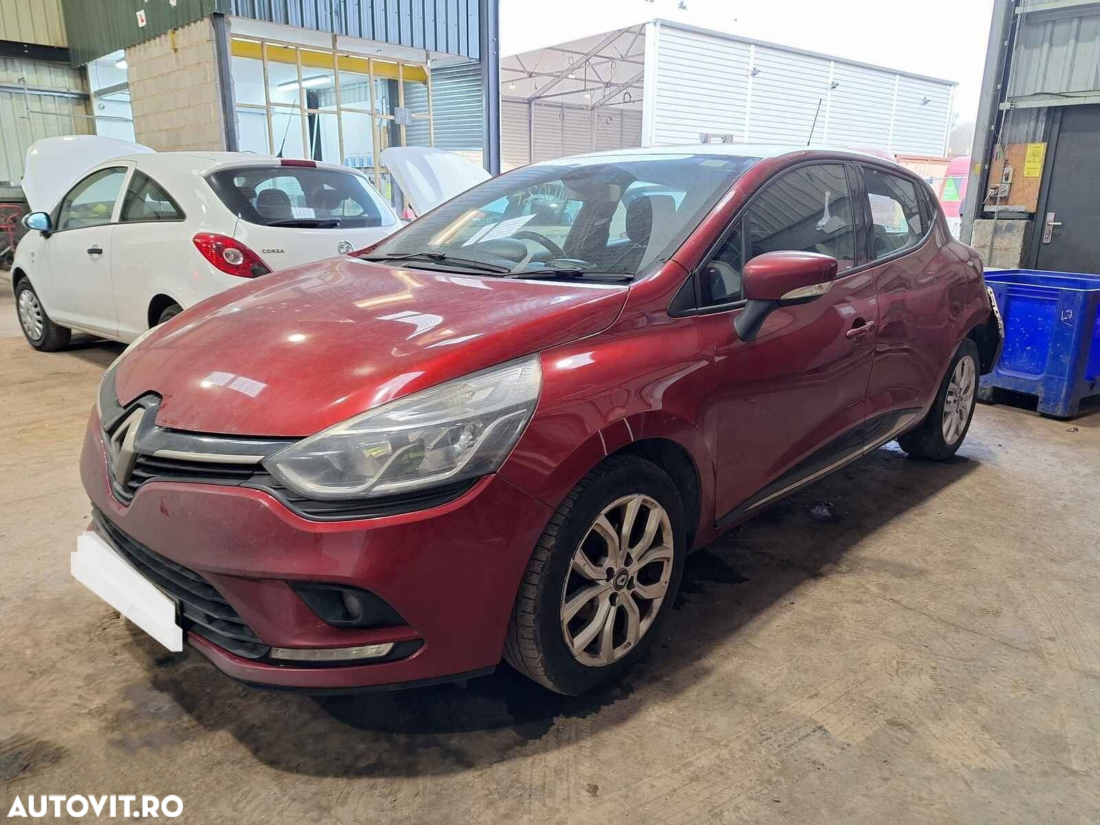 Usa Spate Stanga Renault Clio 2017 Hatchback Rosu - 2