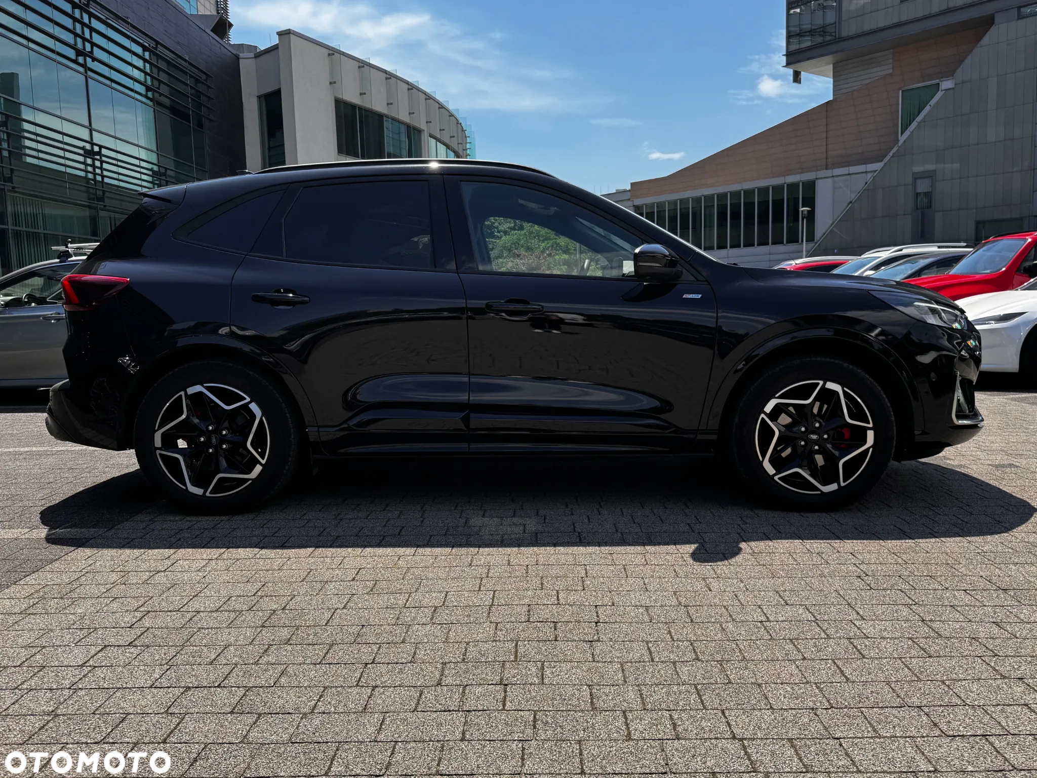 Ford Kuga - 4