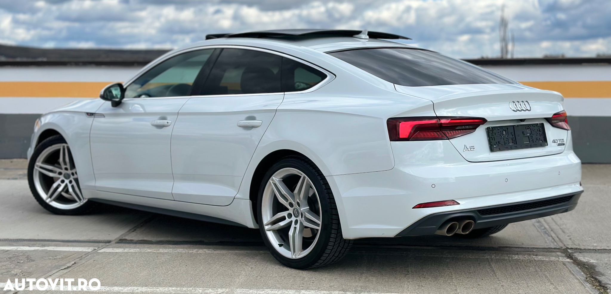 Audi A5 Sportback 40 TDI quattro S tronic S line - 5