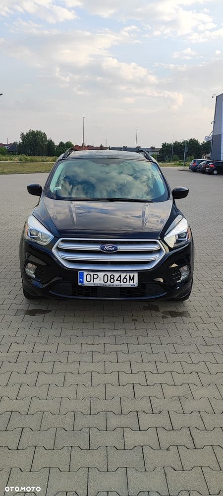 Ford Kuga - 1