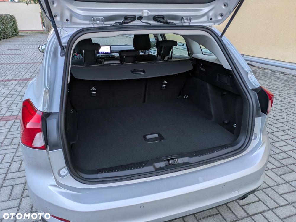 Ford Focus 1.5 EcoBlue Start-Stopp-System COOL&CONNECT DESIGN - 21