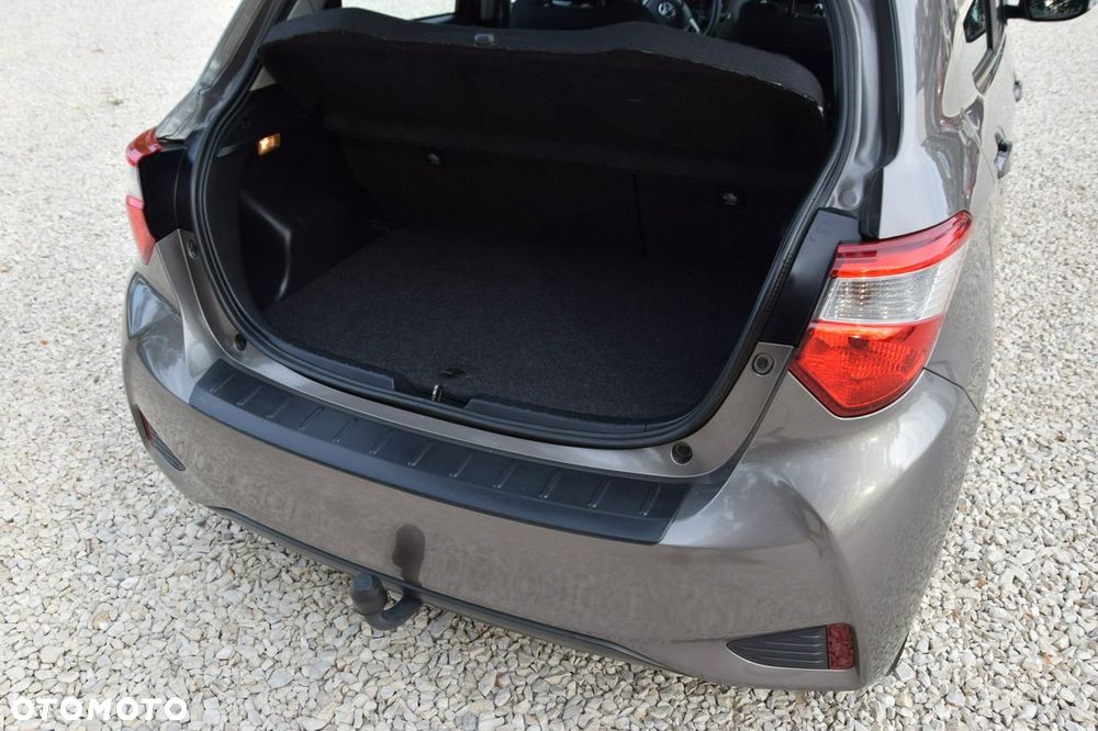 Toyota Yaris 1.5 Active - 10