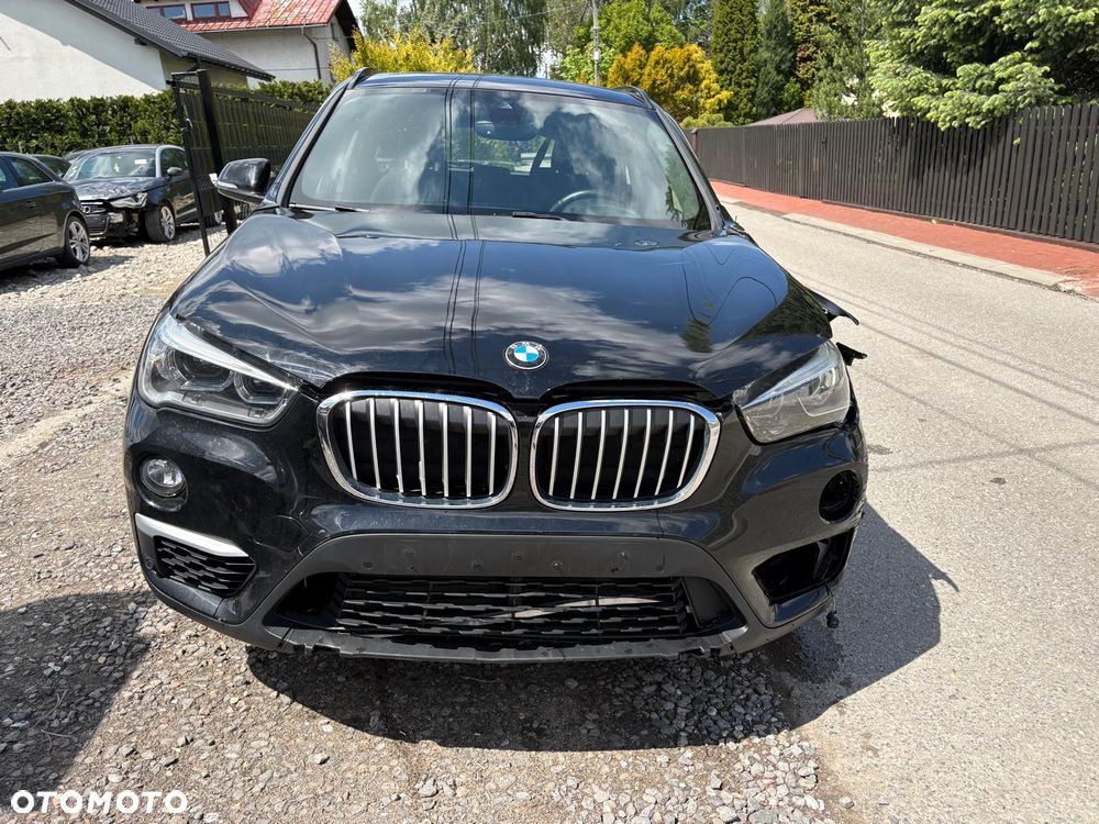 BMW X1 sDrive18d Business Edition - 18