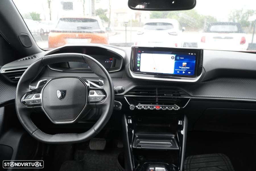 Peugeot 2008 PureTech 130 EAT8 Allure Pack - 16