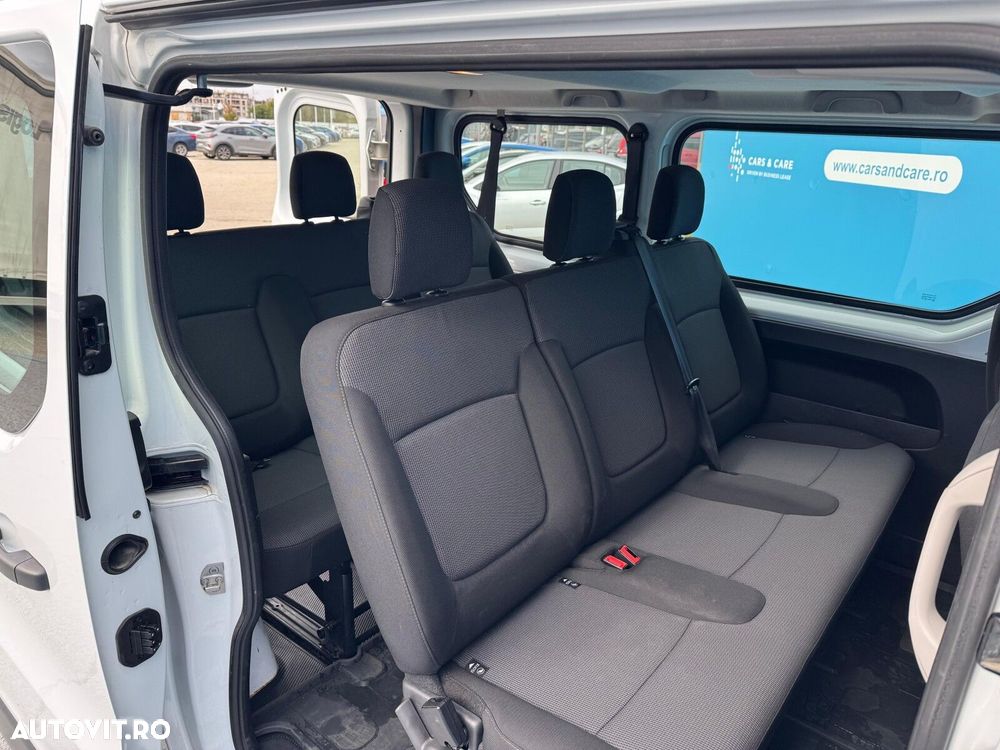 Renault Trafic - 16