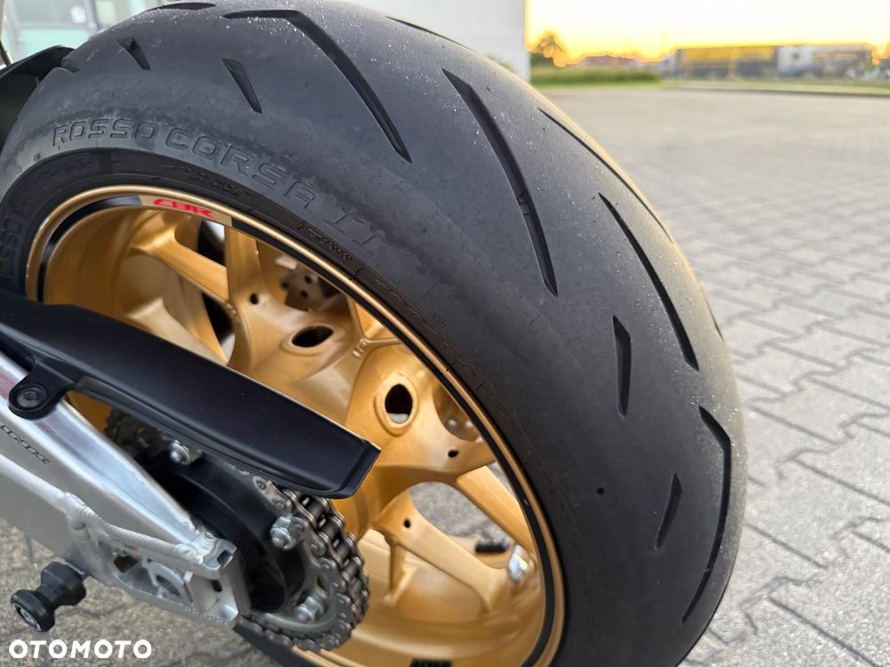 Honda CBR - 18