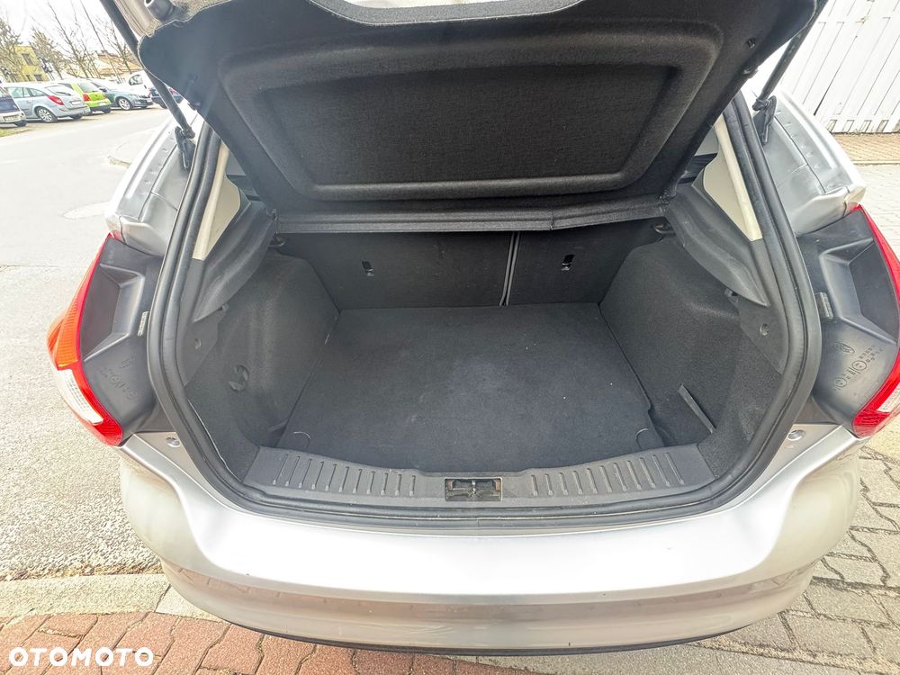 Ford Focus 1.6 TI-VCT Ambiente - 7
