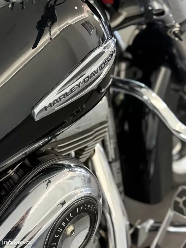 Harley-Davidson Dyna switchback - 4