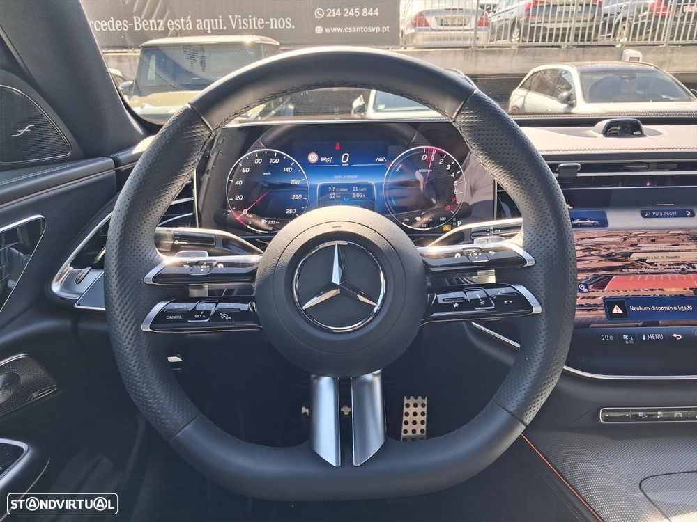 Mercedes-Benz E 300 e AMG Line - 22