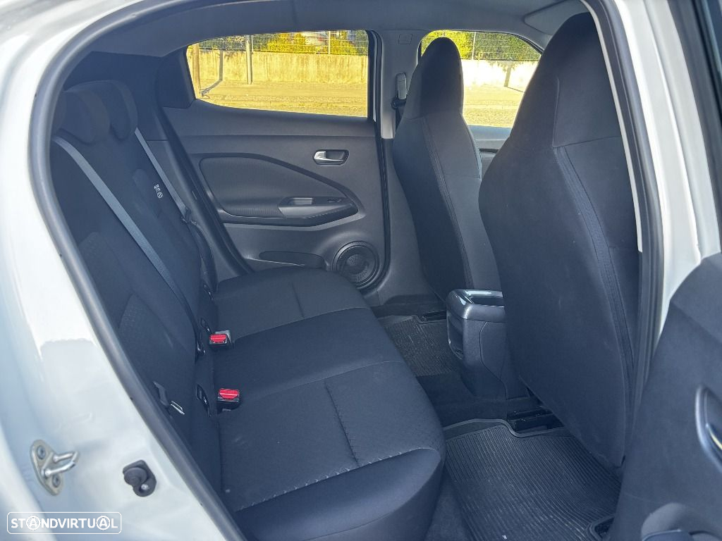 Nissan Juke 1.0 DIG-T Acenta - 11