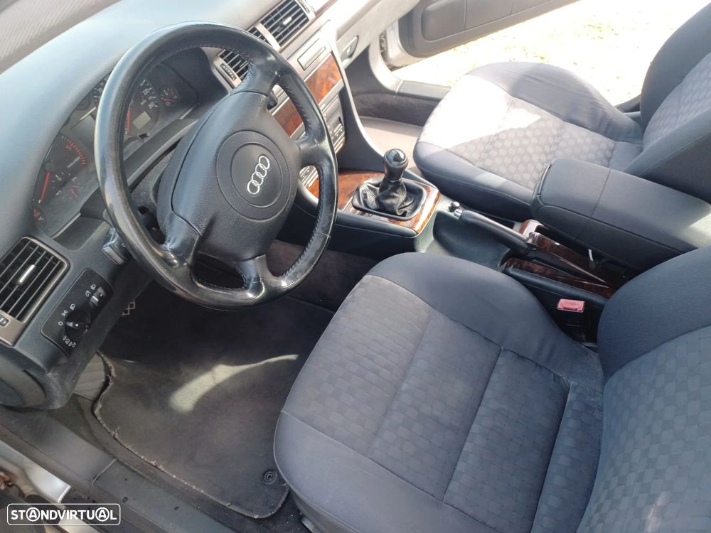 Audi A6 1.9 TDI - 8