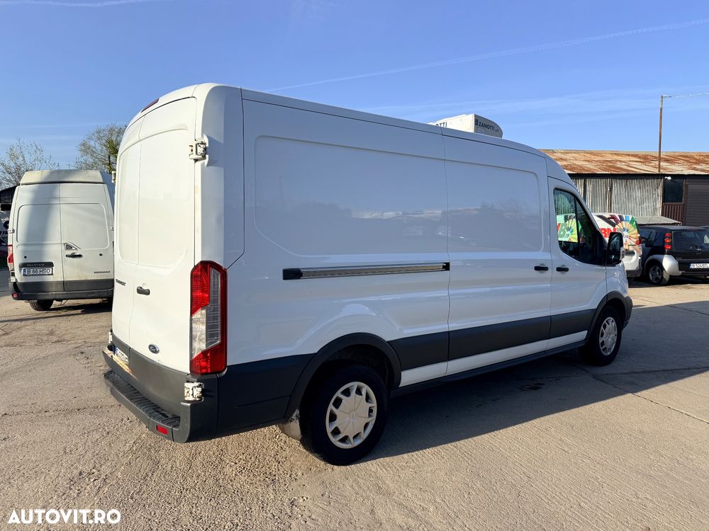 Ford Transit - 4