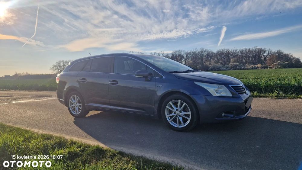 Toyota Avensis 2.2 D-4D Automatik Sol - 15