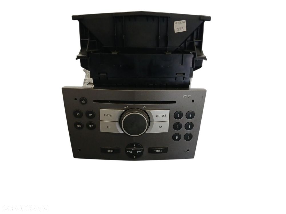 RADIO CD30 WYSWIETLACZ OPEL  CD30 - 1
