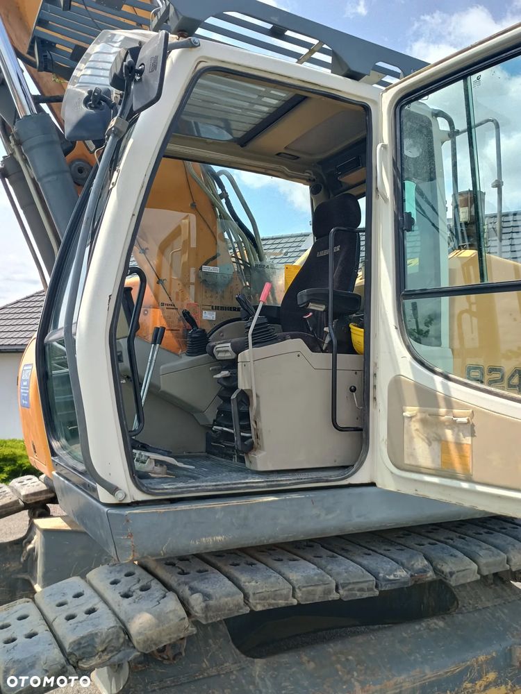 Liebherr R924 COMPACT LITRONIC - 12