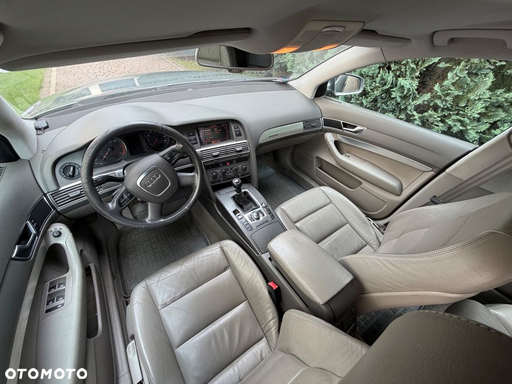 Audi A6 Avant - 10