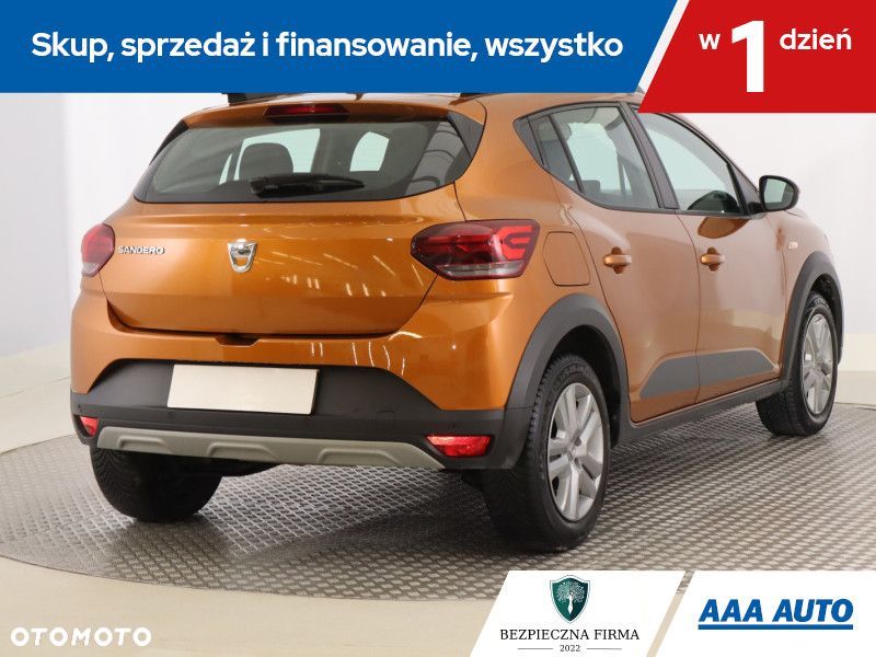 Dacia Sandero - 7