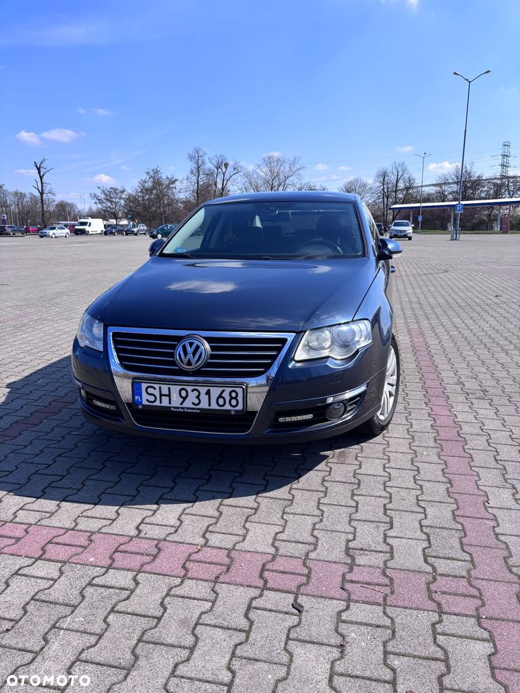 Volkswagen Passat 2.0 TDI DPF Highline - 3